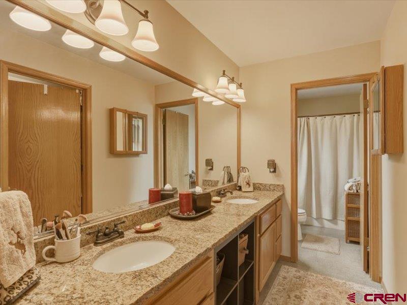 422 Dutton Drive Property Photo 20