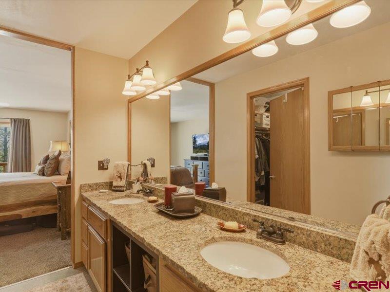 422 Dutton Drive Property Photo 21