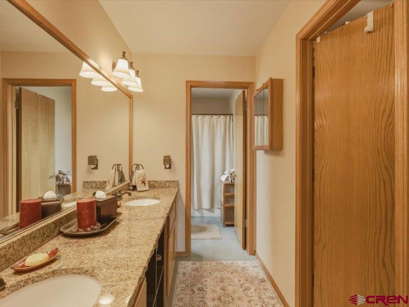 422 Dutton Drive Property Photo 22