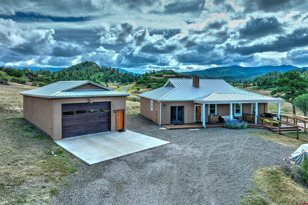 340 Spring Creek Circle Property Photo 1