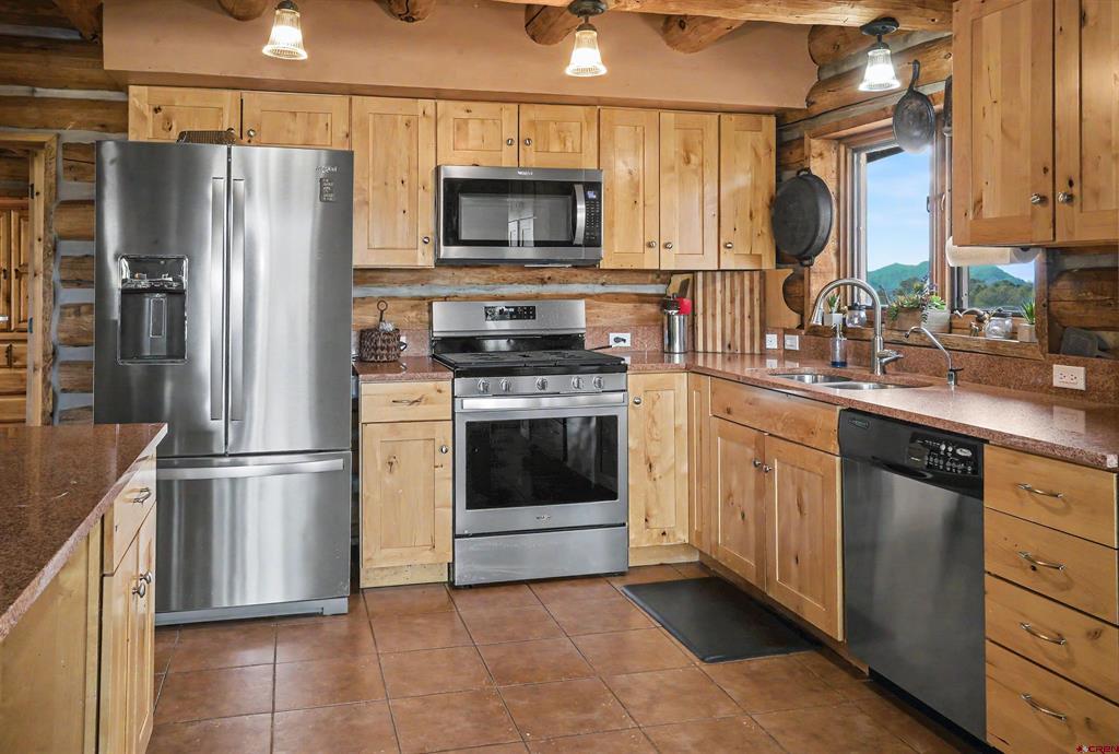 9224 County Road 331 Property Photo 13