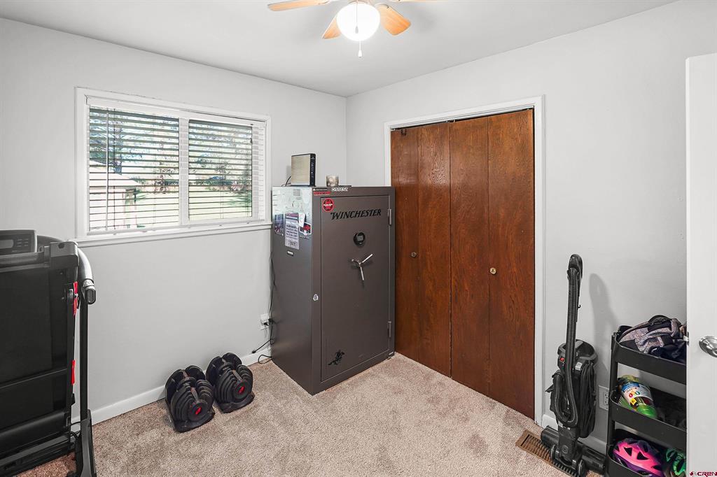 577 N Mountain View Drive Property Photo 23