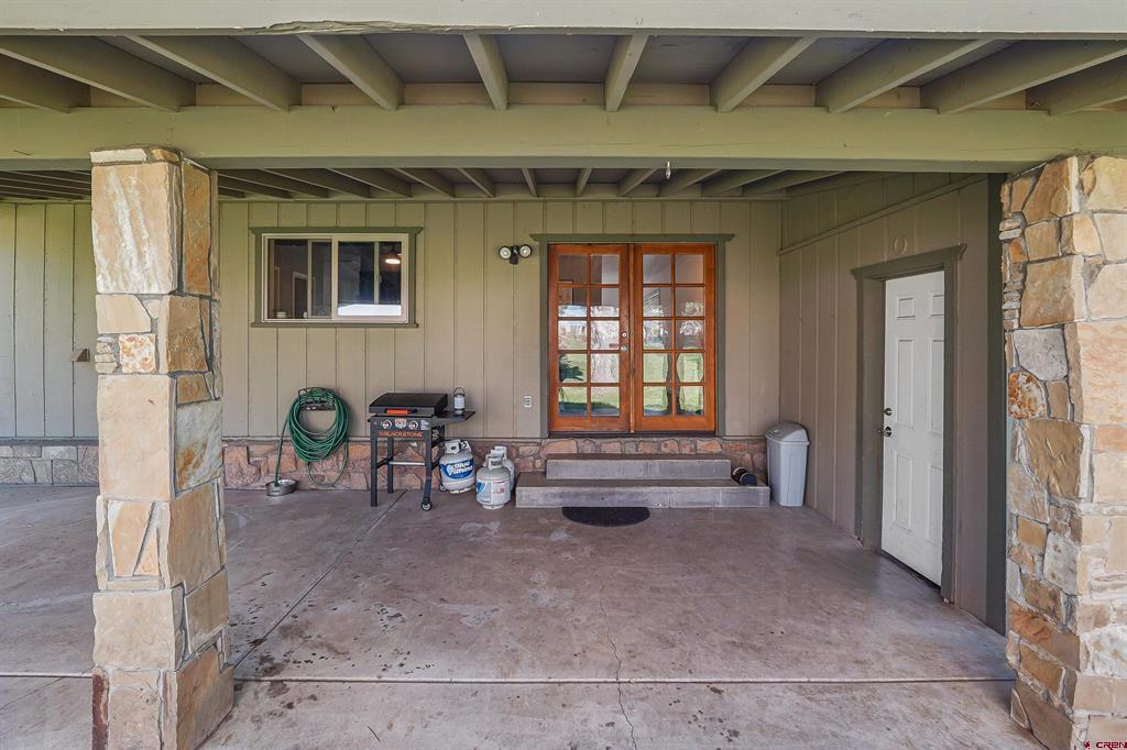 577 N Mountain View Drive Property Photo 28