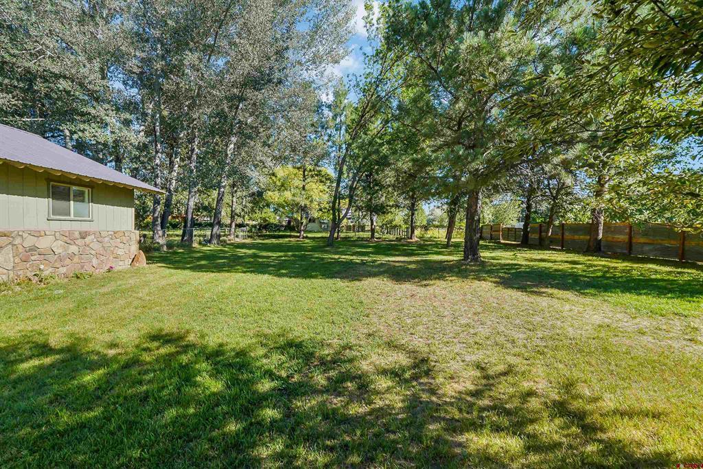 577 N Mountain View Drive Property Photo 30