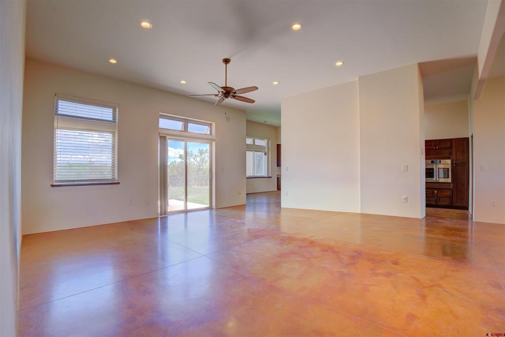 16056 Road 25 Property Photo 6