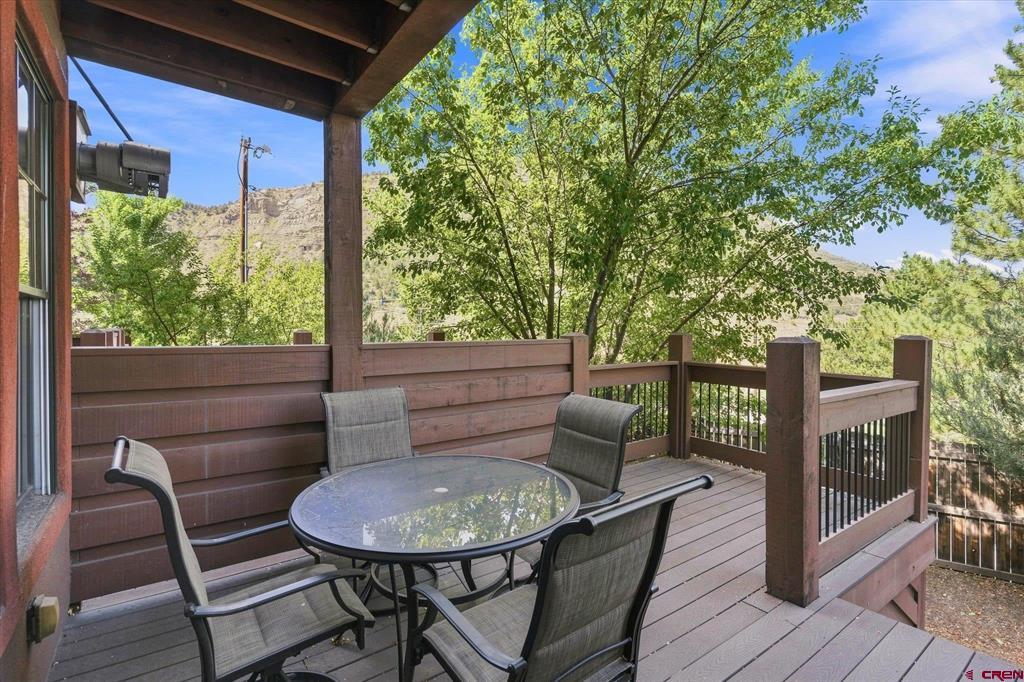 277 E 3rd Avenue Property Photo 30