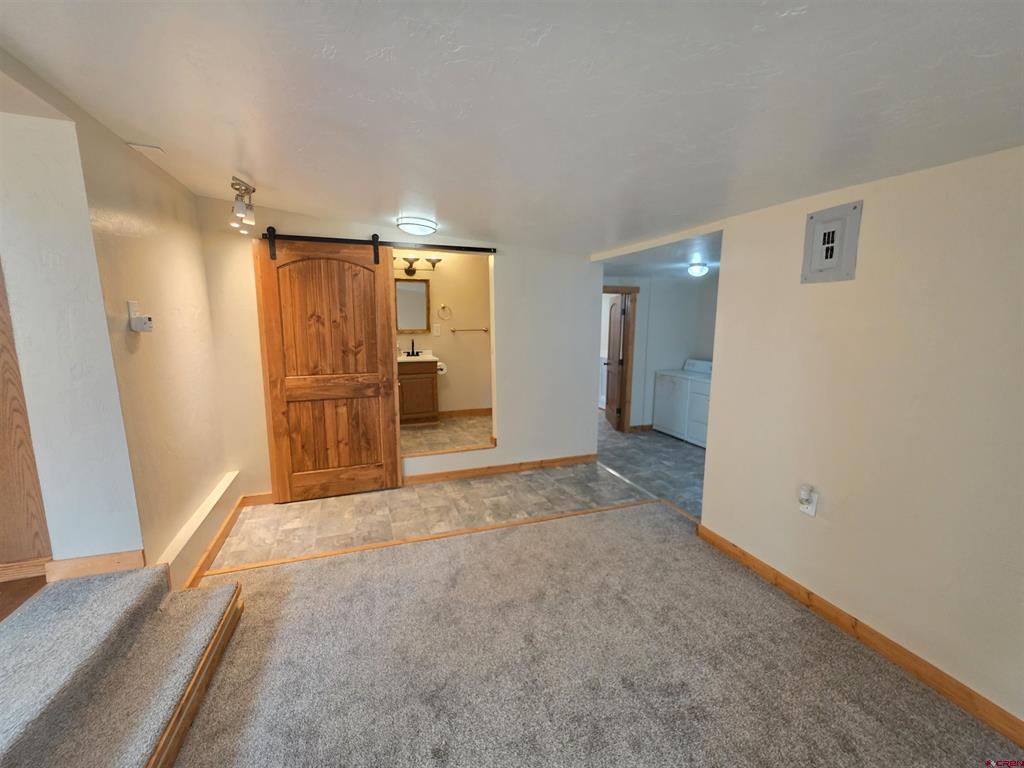 344 Monroe Street Property Photo 6