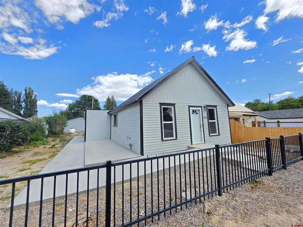 344 Monroe Street Property Photo 15