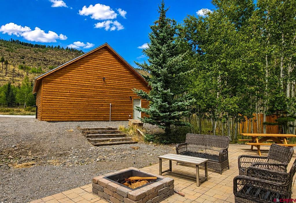 1830 Aspen Circle Property Photo 8