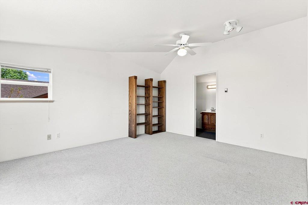 213 Hillcrest Drive Property Photo 24