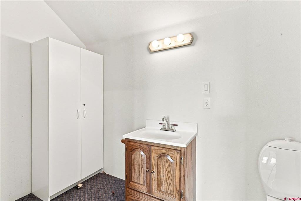 213 Hillcrest Drive Property Photo 25
