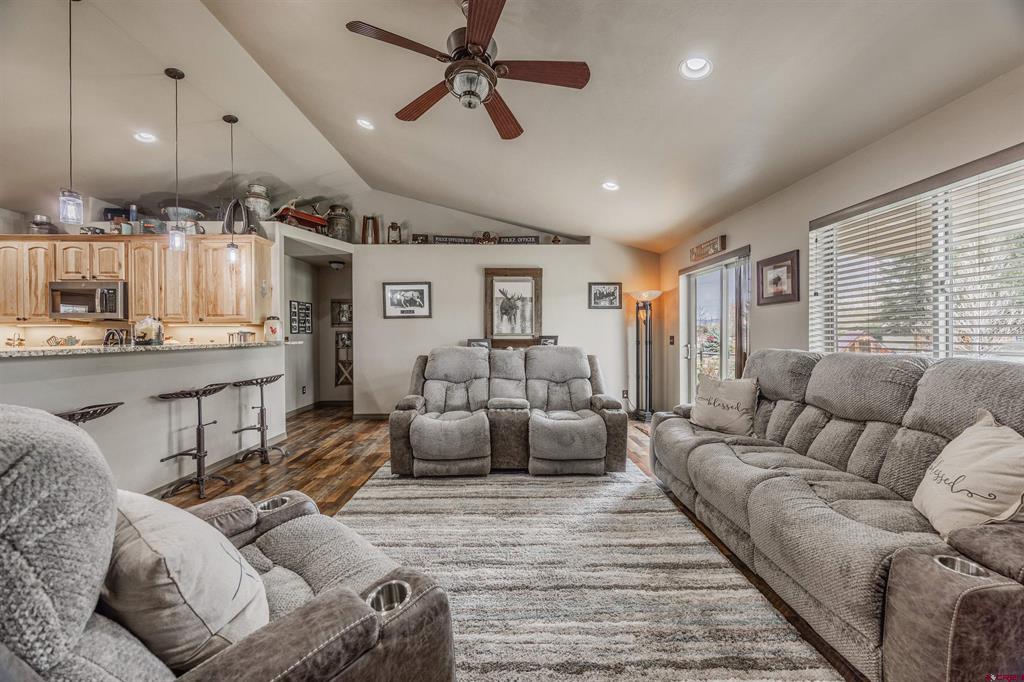 20990 Trophy Road Property Photo 4