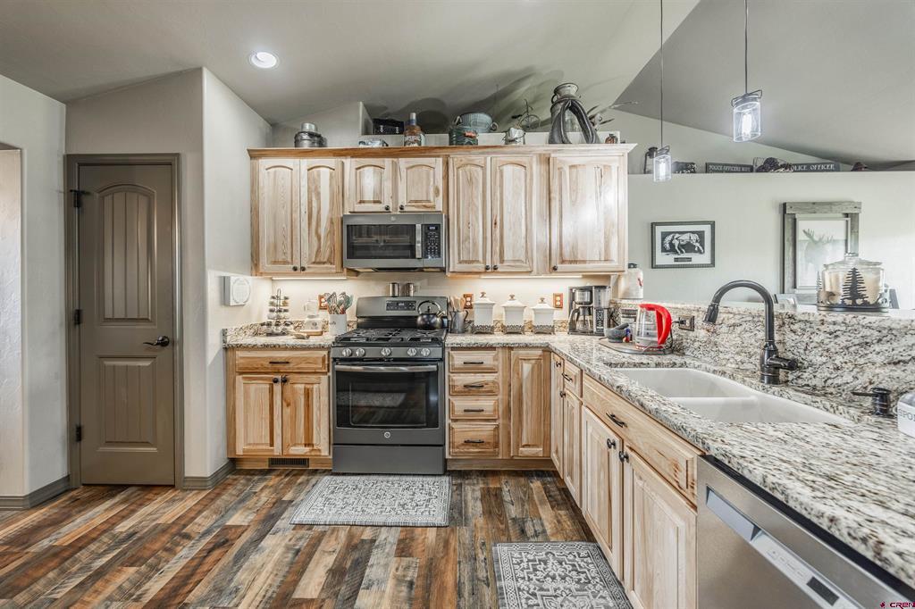 20990 Trophy Road Property Photo 6