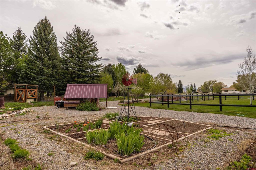 20990 Trophy Road Property Photo 22