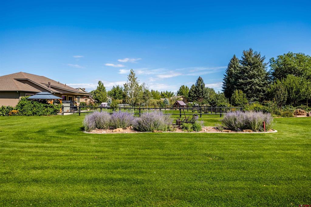 20990 Trophy Road Property Photo 35