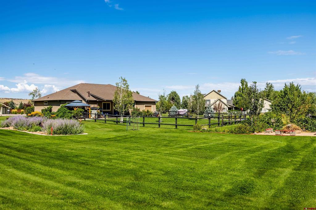 20990 Trophy Road Property Photo 37