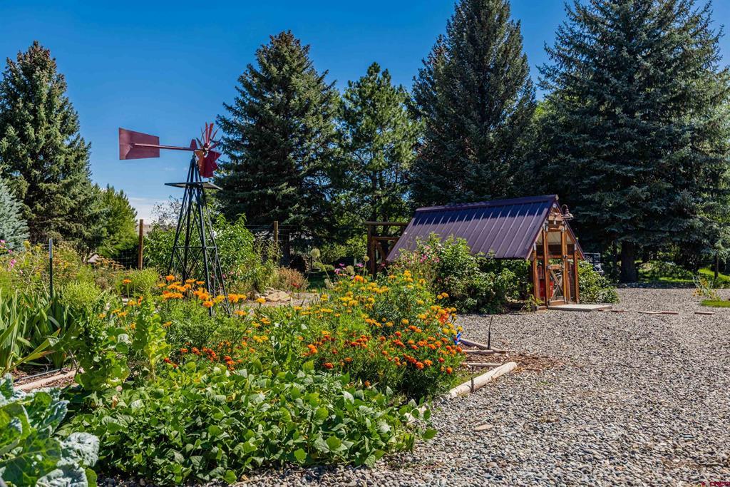 20990 Trophy Road Property Photo 44