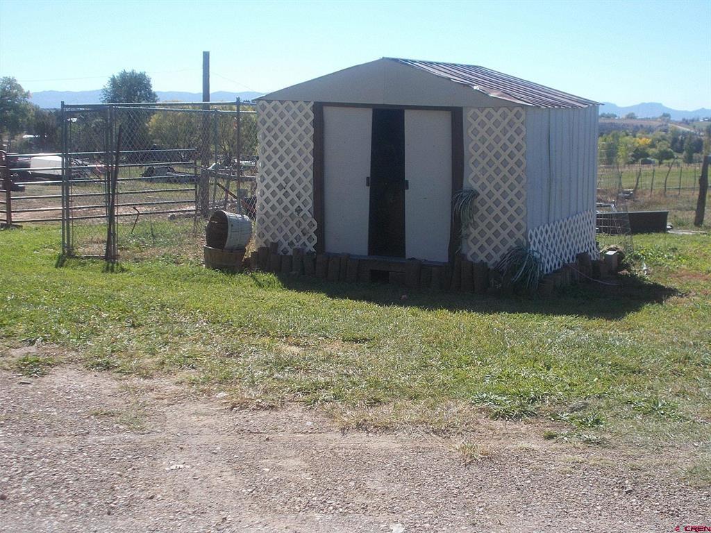 21100 Rw W Property Photo 8