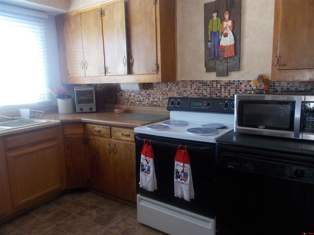 21100 Rw W Property Photo 17