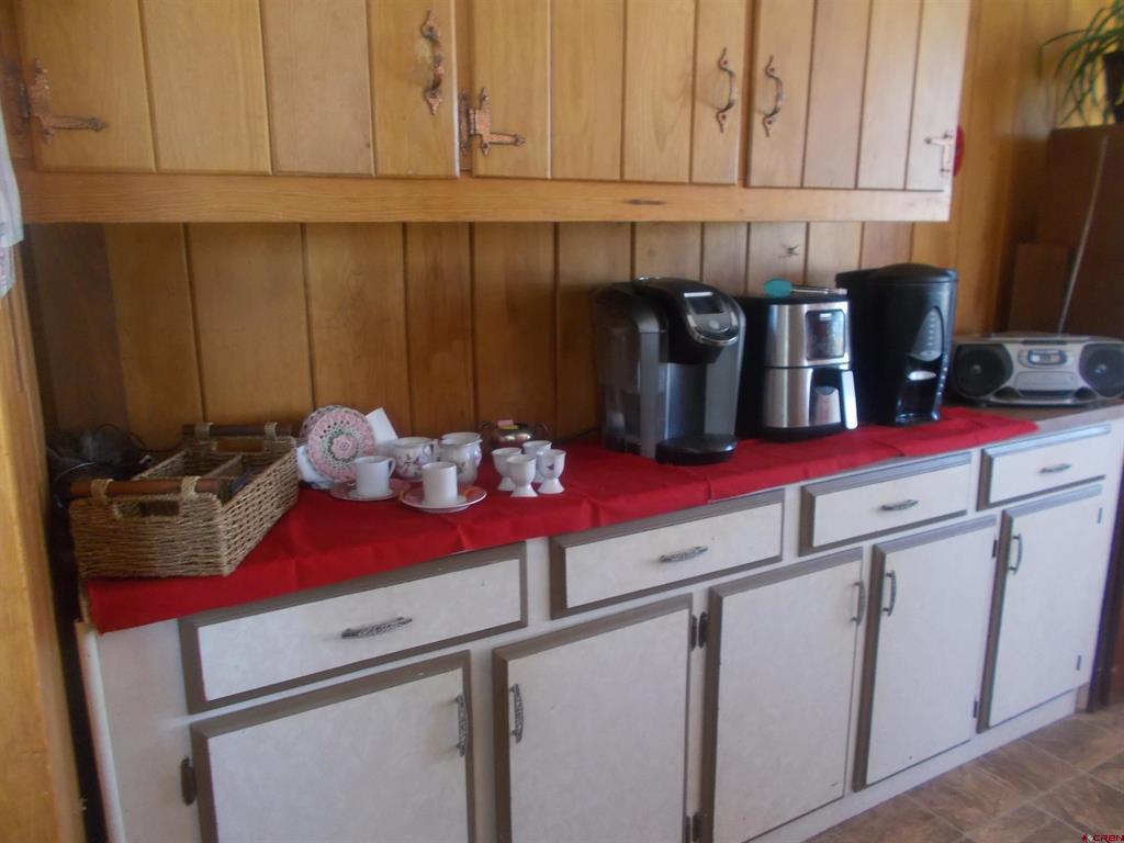 21100 Rw W Property Photo 18