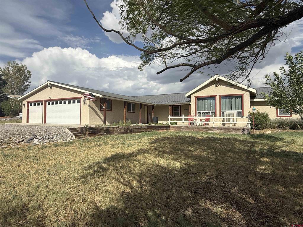 10706 Mesa View Drive Property Photo 1