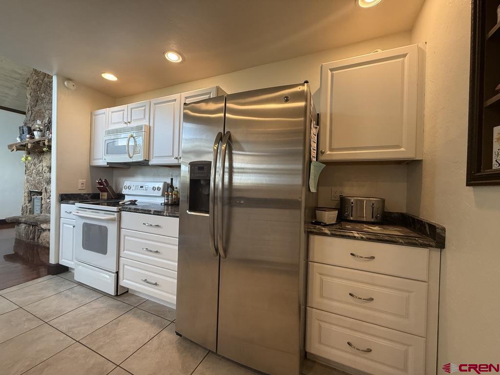 10706 Mesa View Drive Property Photo 17