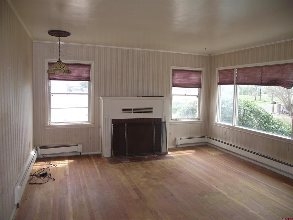 1081 E 13th Street Property Photo 16