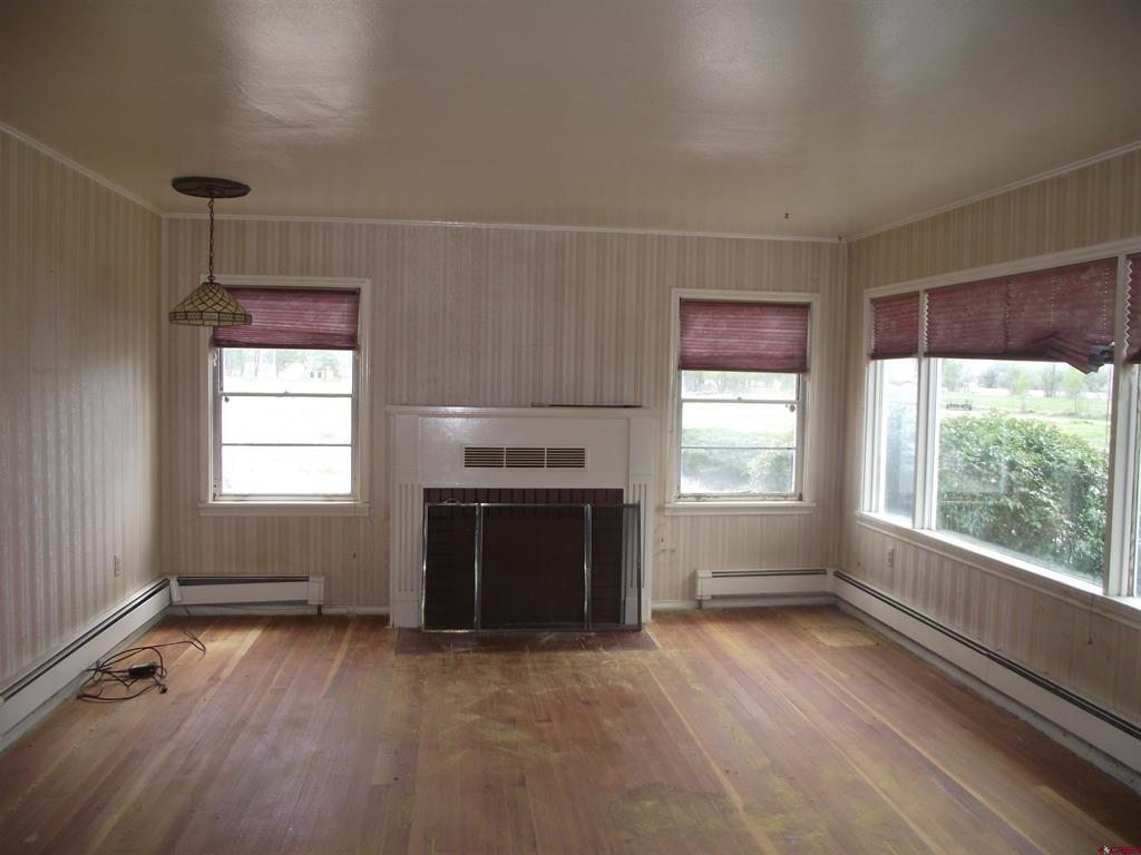 1081 E 13th Street Property Photo 17