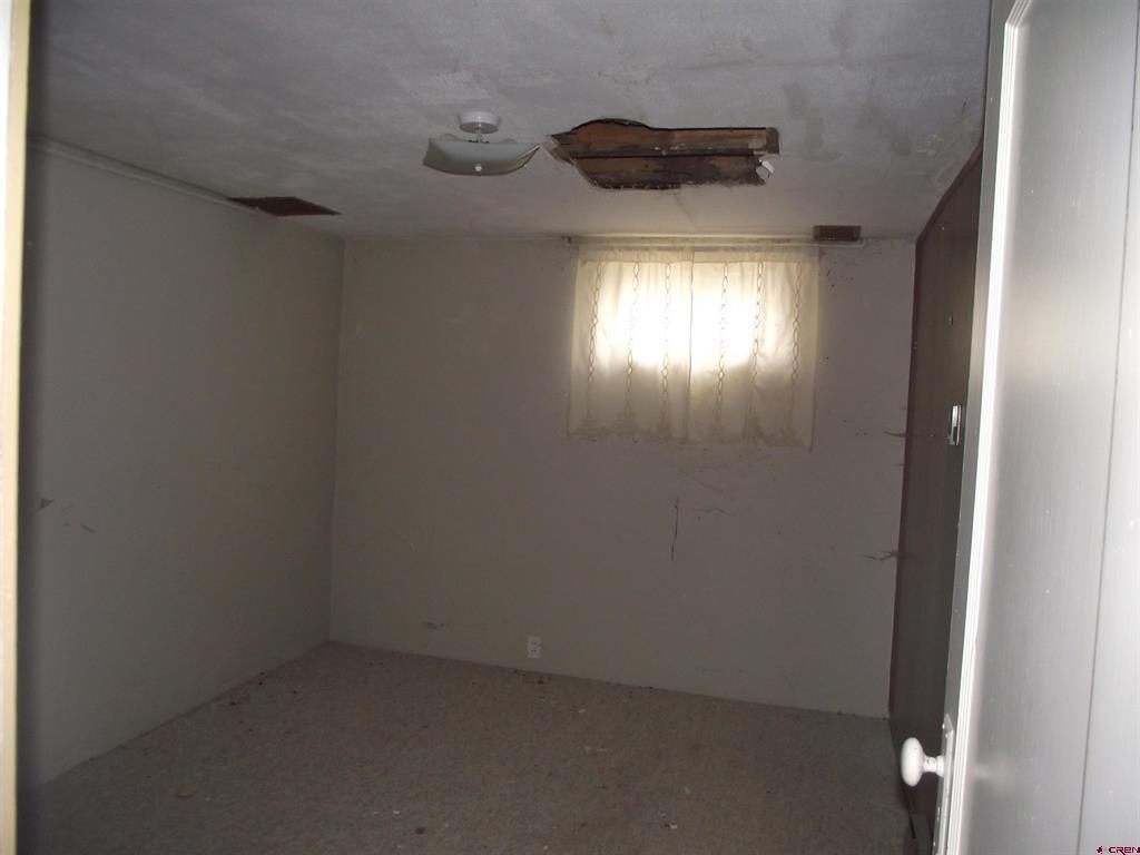 1081 E 13th Street Property Photo 30