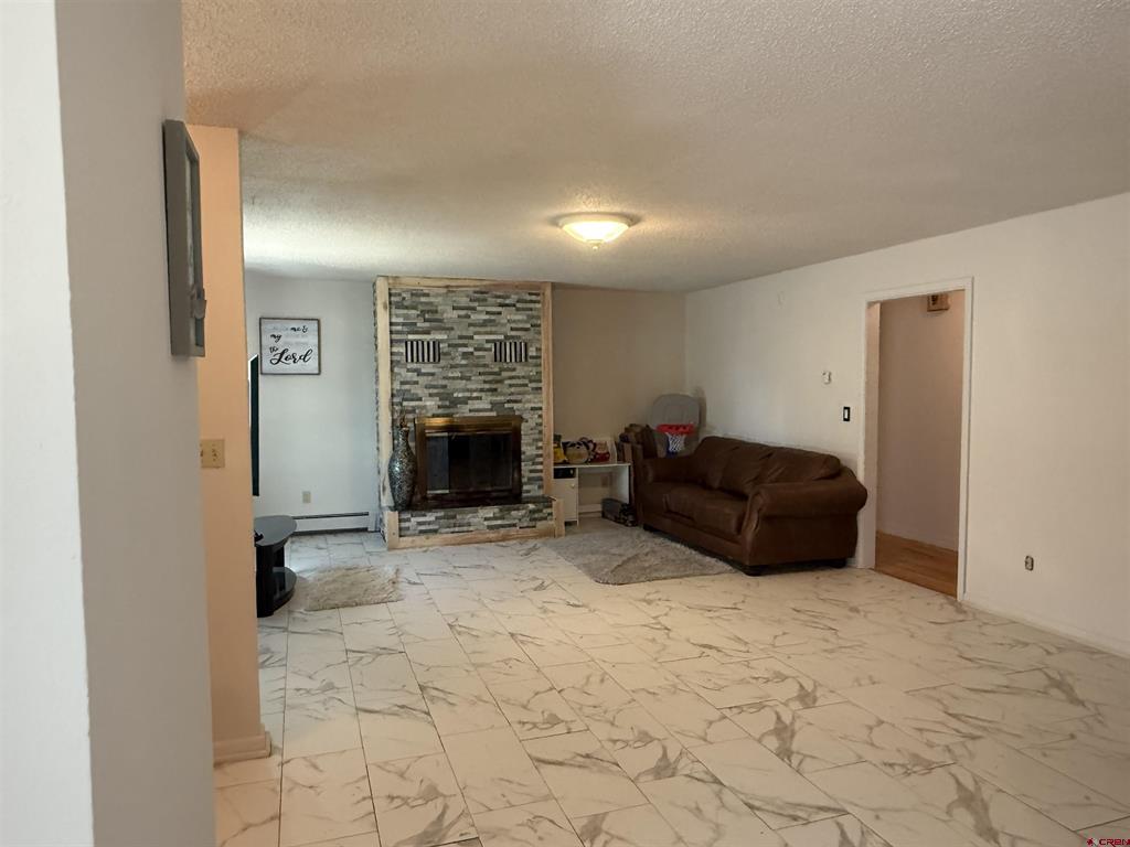 98 Sierra Avenue Property Photo 3