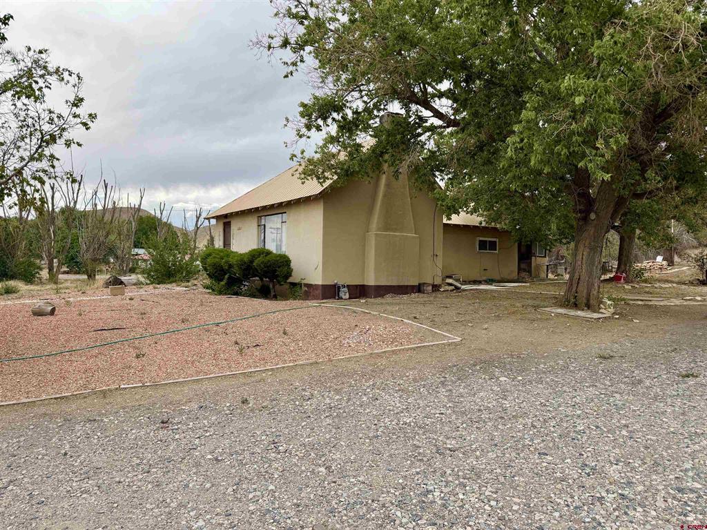 20787 Fairview Road Property Photo 4
