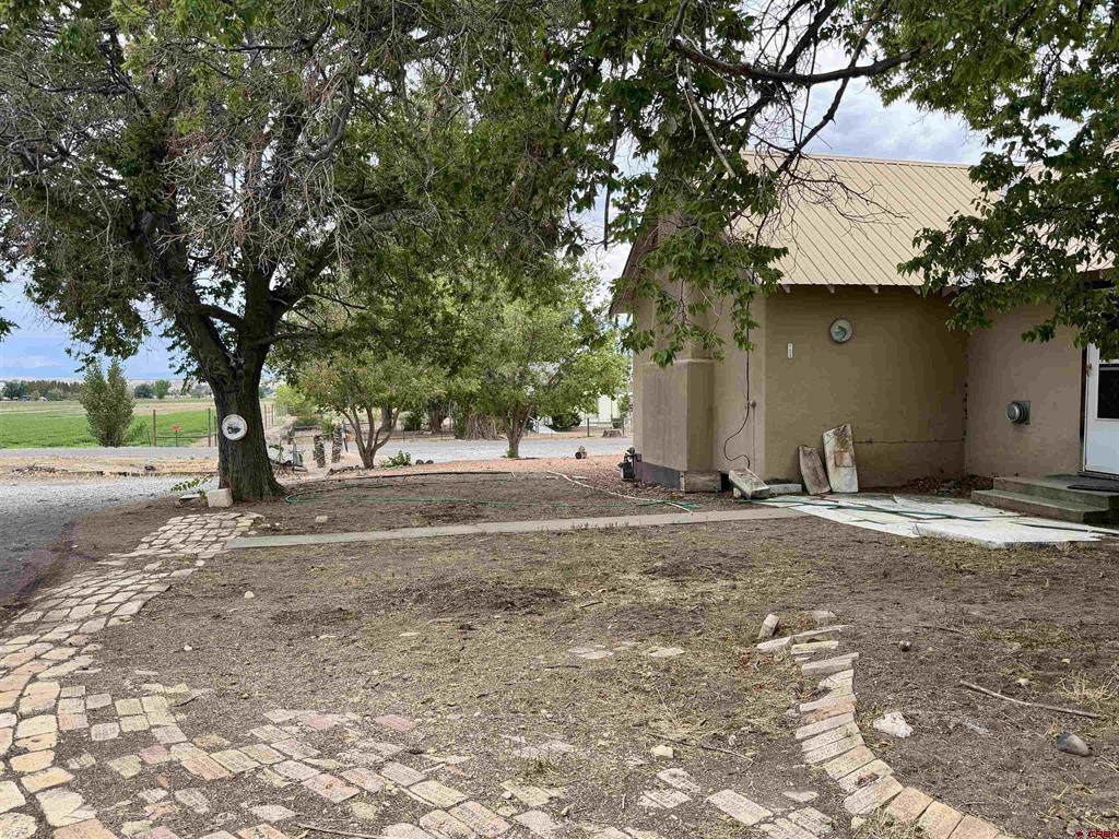 20787 Fairview Road Property Photo 8