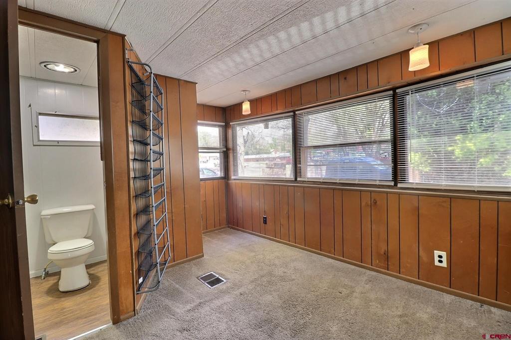 541 E Bridge Street Property Photo 8