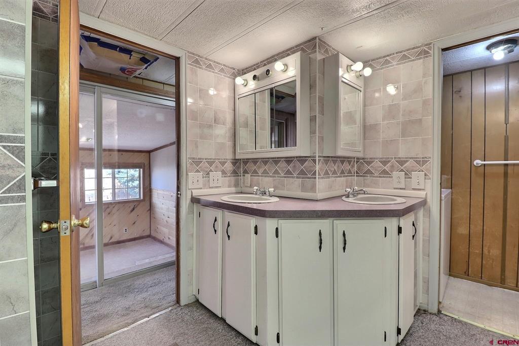 541 E Bridge Street Property Photo 14