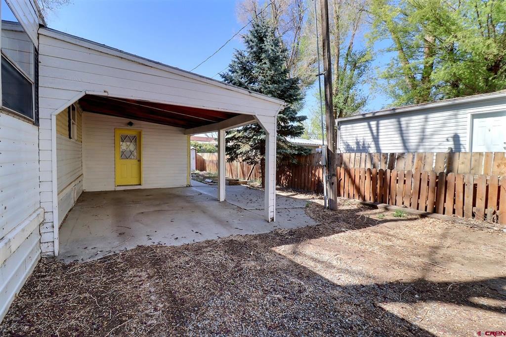 541 E Bridge Street Property Photo 19