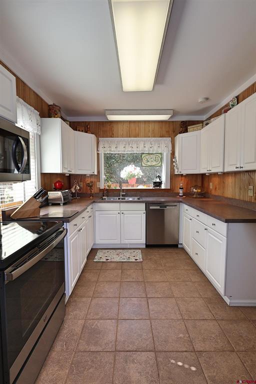 142 Davis Street Property Photo 18