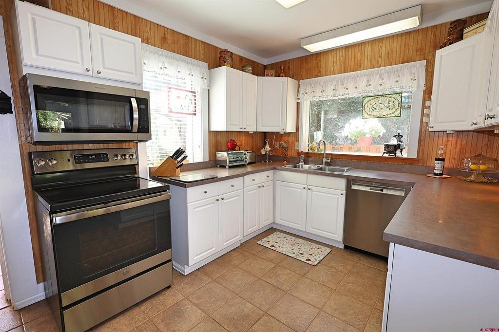 142 Davis Street Property Photo 19