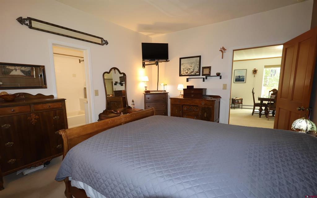 142 Davis Street Property Photo 28