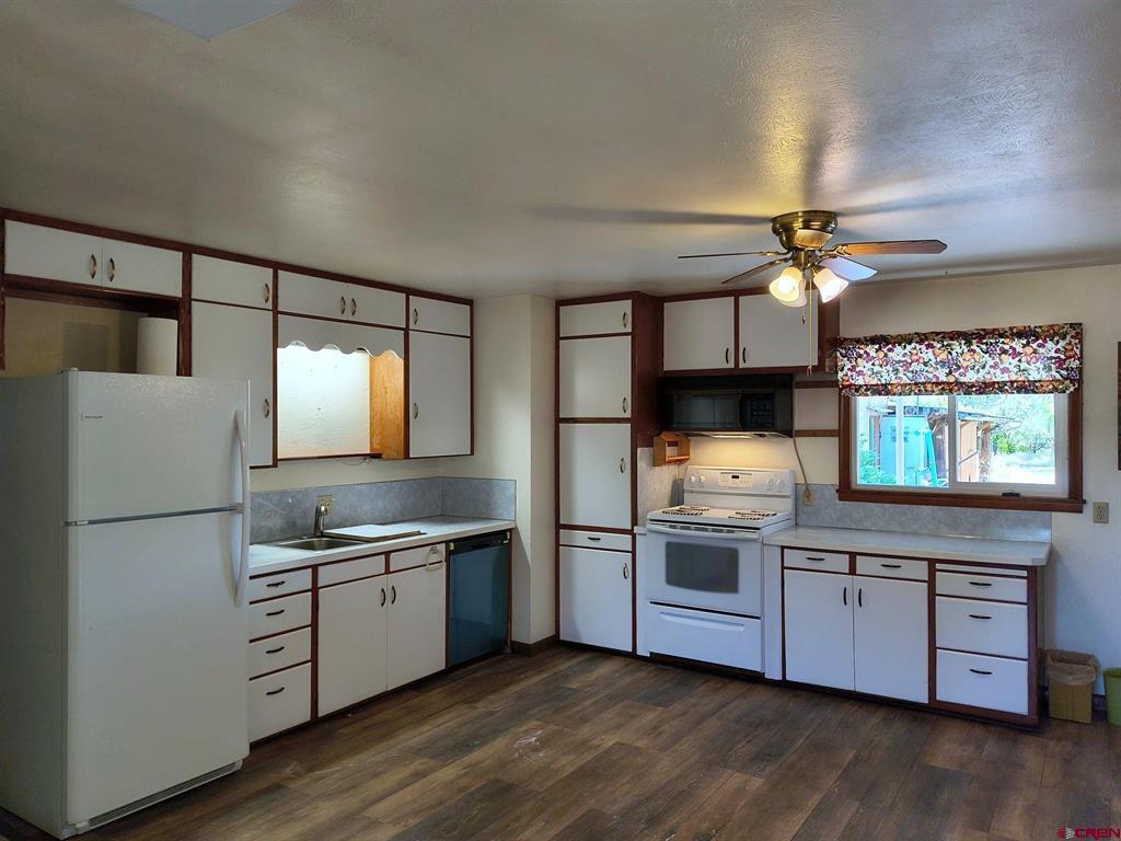20710 Highway 550 Highway Property Photo 10