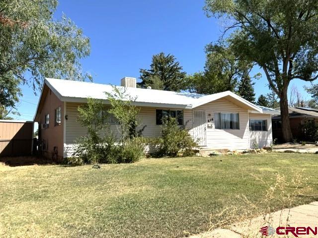 616 Alameda Drive Property Photo 2