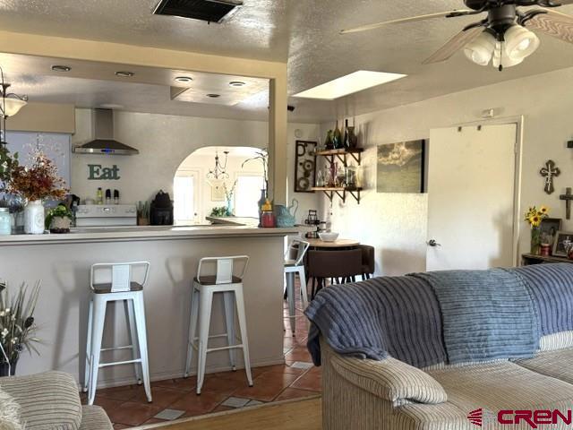 616 Alameda Drive Property Photo 7