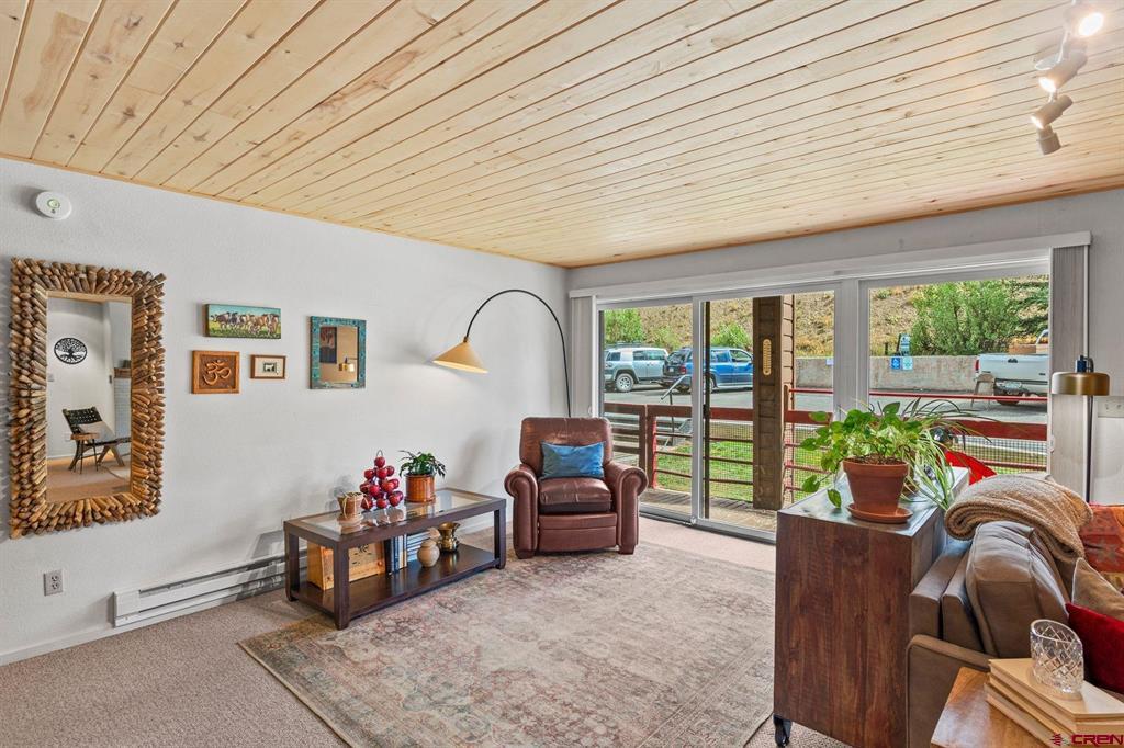 25 Emmons Road Property Photo 11