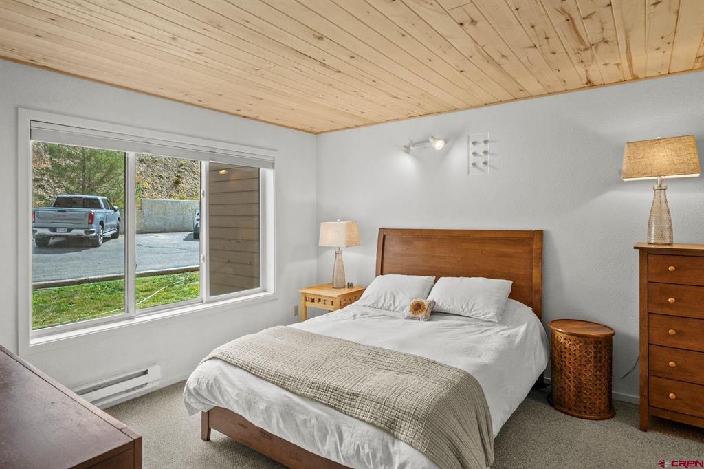 25 Emmons Road Property Photo 14