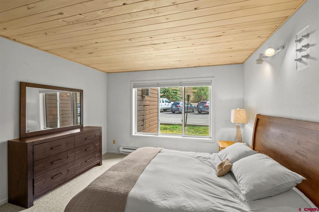25 Emmons Road Property Photo 16