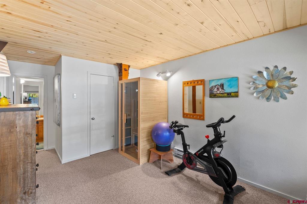 25 Emmons Road Property Photo 19