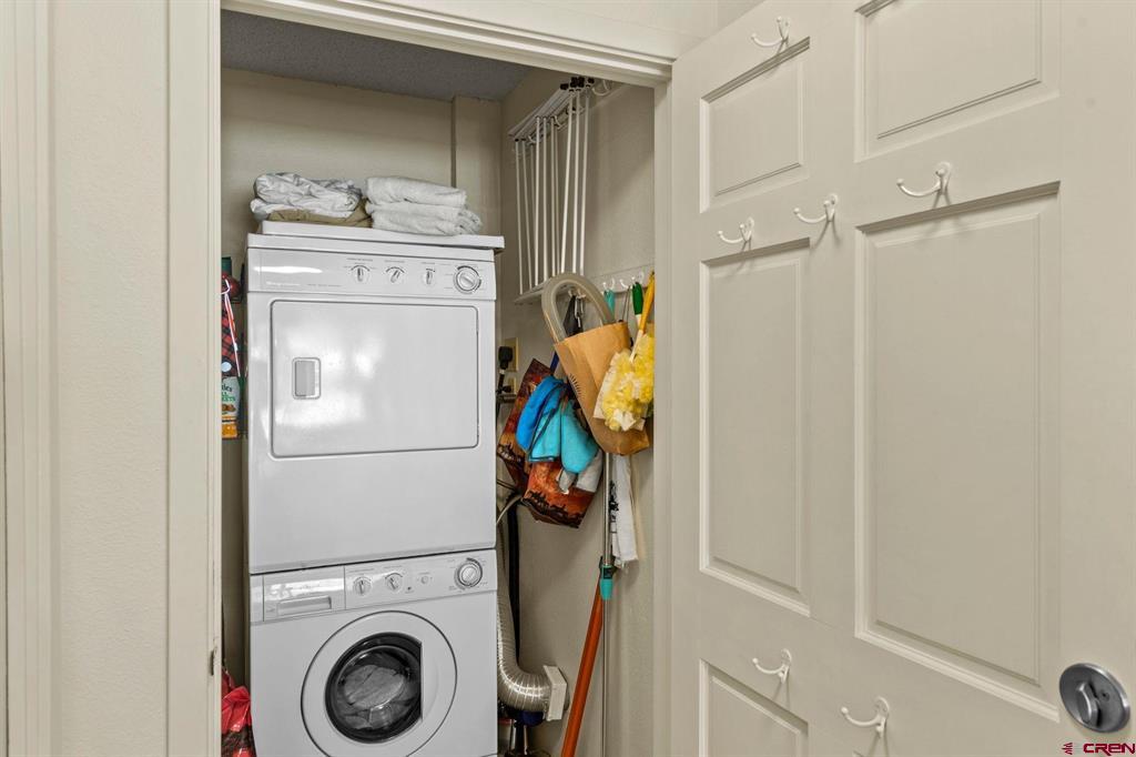 25 Emmons Road Property Photo 24