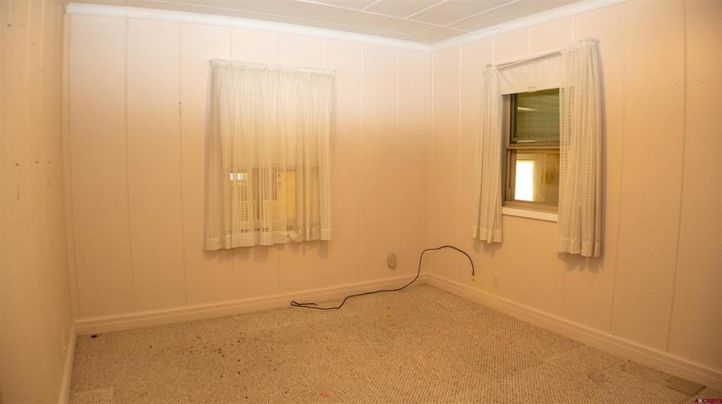 746 E 6th Street Property Photo 20