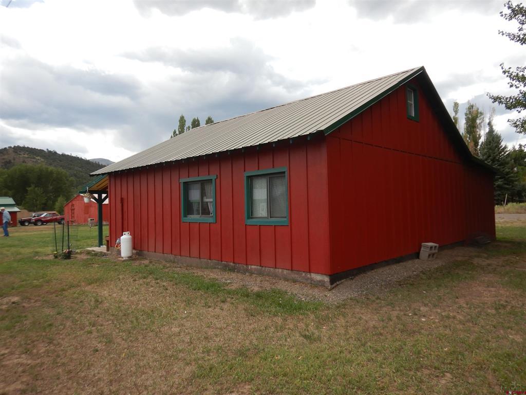 98 Vail Pass Road Property Photo 2