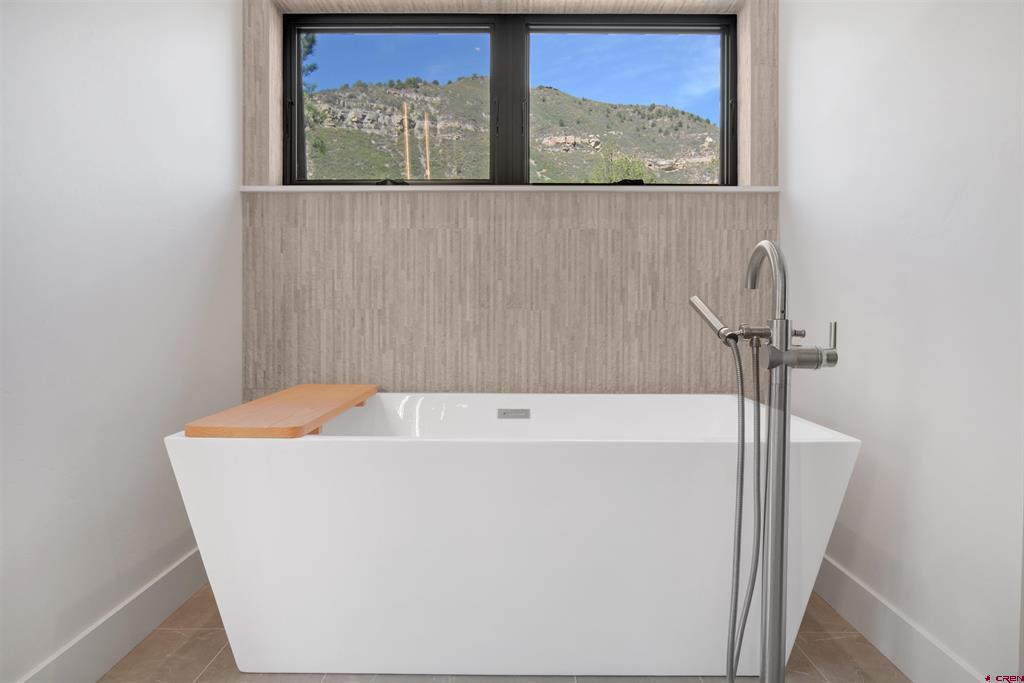 46 Larkspur Street Property Photo 26