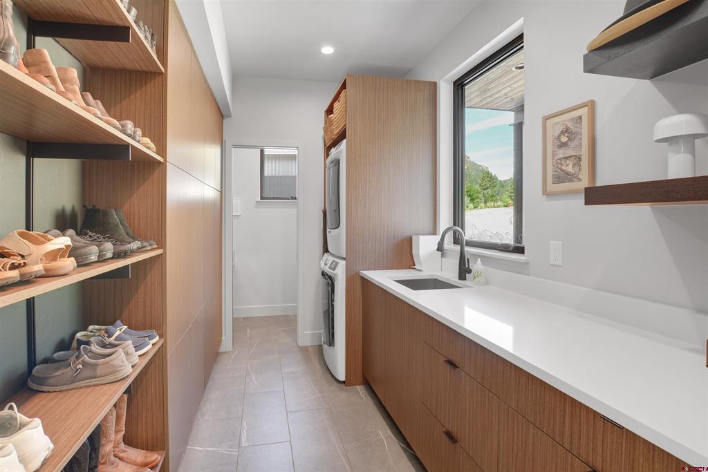 46 Larkspur Street Property Photo 34
